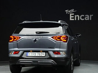 2023 SsangYong Korando IV, серебристый, 1550000 рублей, вид 4