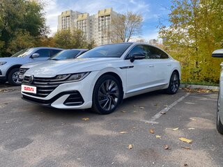 2022 Volkswagen Passat CC 380 TSI II Рестайлинг, белый, 4270000 рублей, вид 1