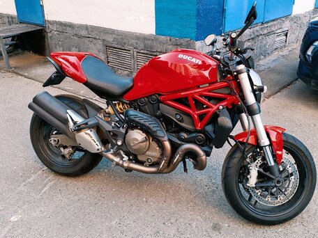 2014 Ducati Monster 821, красный, 650000 рублей, вид 1