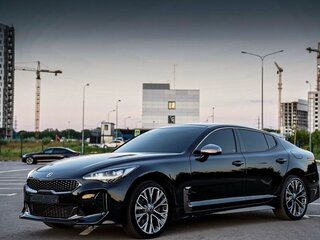 2020 Kia Stinger I, серый, 2600000 рублей, вид 1