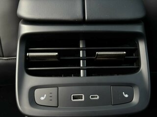 2026 Omoda C7, белый, 3499000 рублей, вид 5