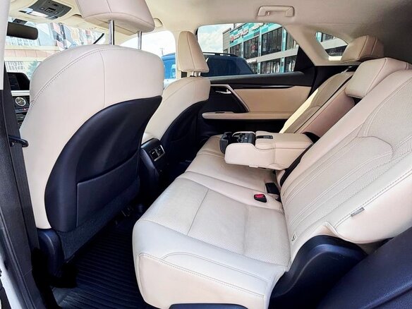2021 Lexus RX 300 IV Рестайлинг, белый, 4850000 рублей - вид 11