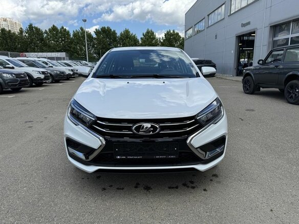 2026 Lada (ВАЗ) Vesta CNG I Рестайлинг (NG), белый, 1985000 рублей - вид 1