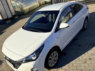 2021 Hyundai Solaris II Рестайлинг, белый, 1270000 рублей, вид 1