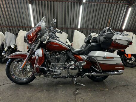 2014 Harley-Davidson Electra Glide, коричневый, 1640000 рублей, вид 4