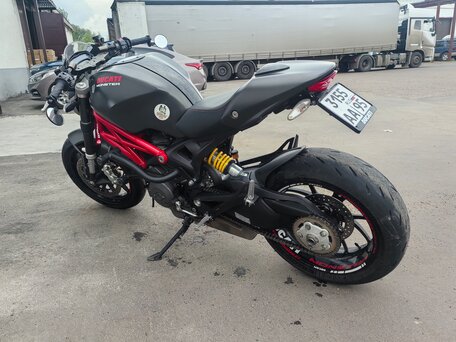 2010 Ducati Monster 796, чёрный, 630000 рублей, вид 3