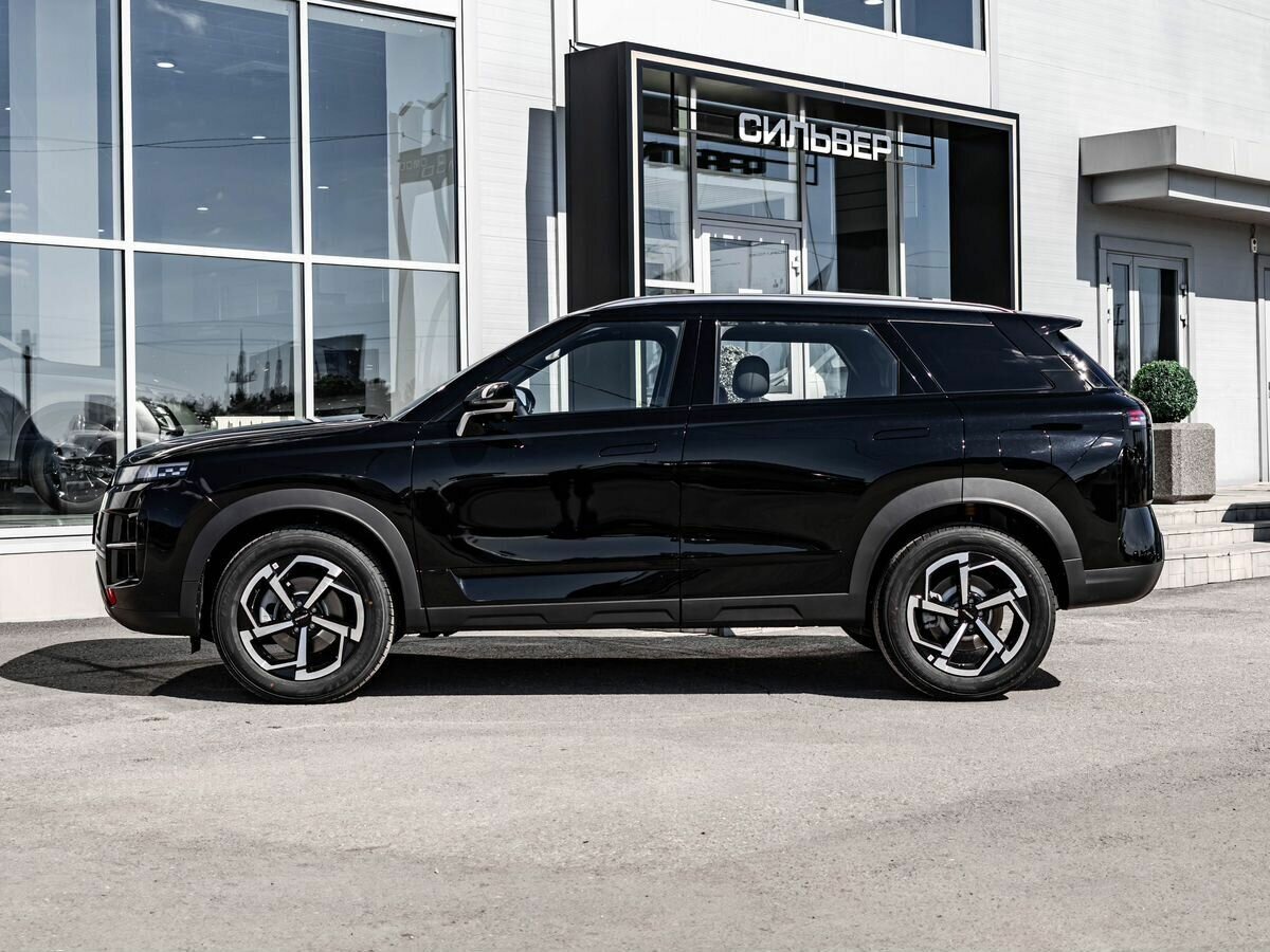 Открыть фотографии: Jaecoo J7 I Рестайлинг