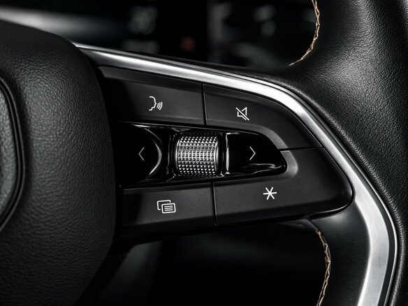 2024 Geely Preface I, белый - вид 18