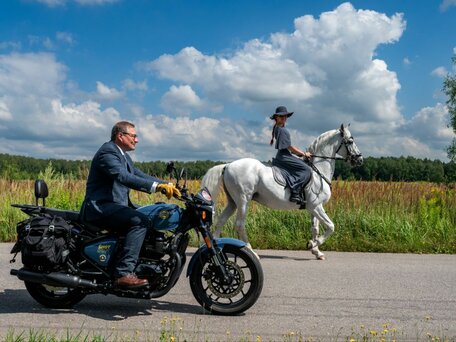 2024 Royal Enfield Shotgun, синий, 525000 рублей, вид 1