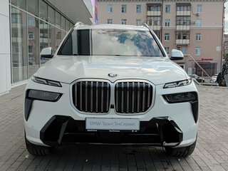 2025 BMW X7 40i I (G07) Рестайлинг, белый, 14500000 рублей, вид 2