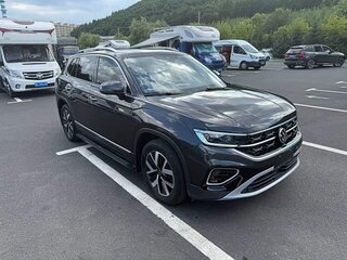2023 Volkswagen Tayron I Рестайлинг, чёрный, 2634310 рублей, вид 2