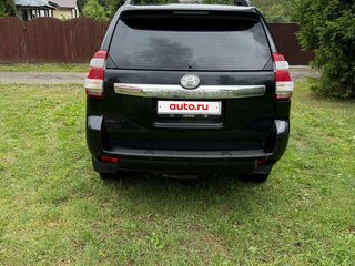 2014 Toyota Land Cruiser Prado 150 Series Рестайлинг 1, чёрный, 2800000 рублей, вид 4
