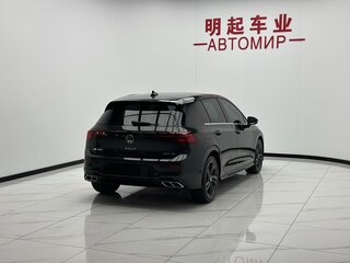 2022 Volkswagen Golf VIII, чёрный, 2133000 рублей, вид 4