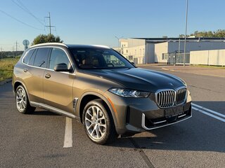 2023 BMW X5 40i IV (G05/G18) Рестайлинг, зелёный, 5500000 рублей, вид 2
