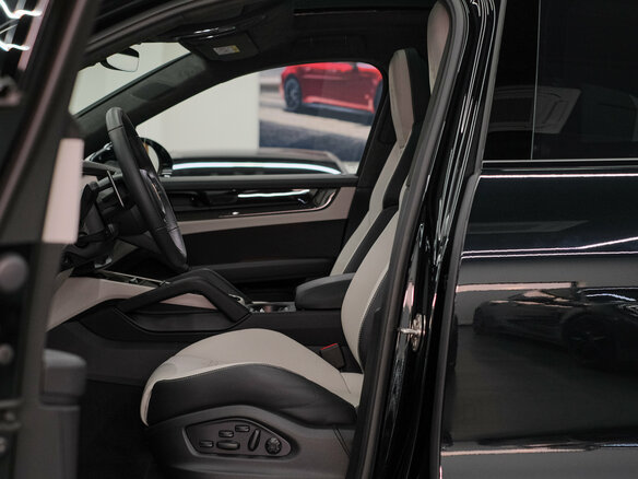 2025 Porsche Cayenne GTS Coupé III Рестайлинг, чёрный, 25690000 рублей - вид 11