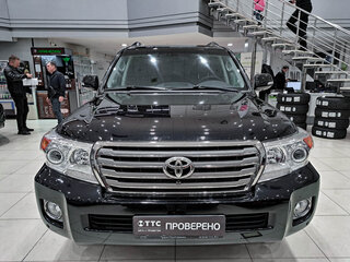 2015 Toyota Land Cruiser 200 Series Рестайлинг 1, чёрный, 4650000 рублей, вид 2