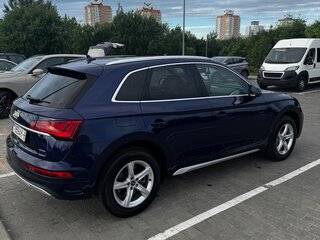2023 Audi Q5 40 TFSI II (FY) Рестайлинг, синий, 3345000 рублей, вид 5