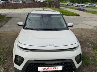 2022 Kia Soul III Рестайлинг, белый, 2850000 рублей, вид 2