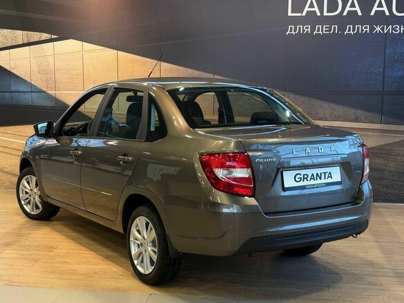 2026 Lada (ВАЗ) Granta I Рестайлинг, коричневый, 1208000 рублей - вид 9