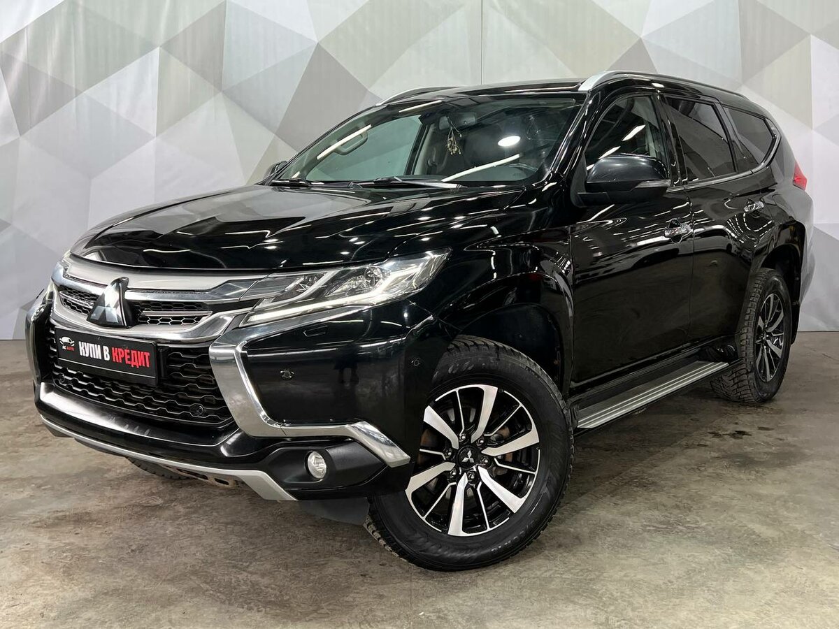 Открыть фотографии: Mitsubishi Pajero Sport III
