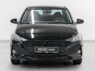 2021 Hyundai Solaris II Рестайлинг, чёрный, 1475000 рублей, вид 2