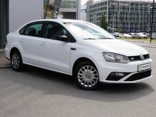 2018 Volkswagen Polo V Рестайлинг, белый, 1010000 рублей, вид 3