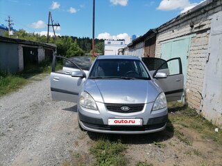 2006 Kia Rio II, серебристый, 298000 рублей, вид 2