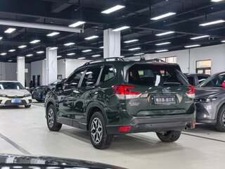 2022 Subaru Forester V Рестайлинг, зелёный, 2330000 рублей, вид 5