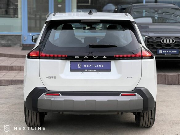 2026 Toyota RAV4 VI (XA60), белый, 4350000 рублей - вид 6