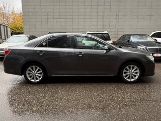 2014 Toyota Camry VII (XV50), серый, 1350000 рублей, вид 5