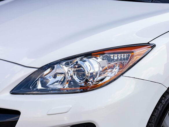 2013 Mazda 3 II (BL) Рестайлинг, белый, 995000 рублей - вид 10