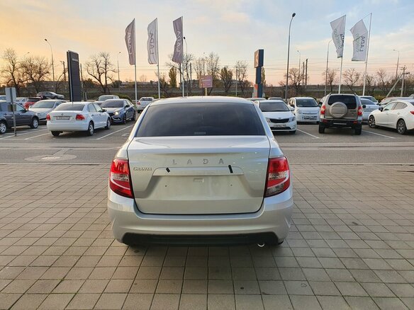 2026 Lada (ВАЗ) Granta I Рестайлинг, серебристый, 1121000 рублей - вид 4