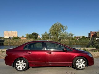2008 Honda Civic VIII, красный, 950000 рублей, вид 5