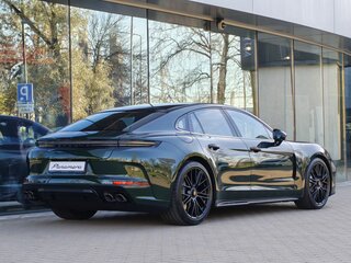 2026 Porsche Panamera GTS III, зелёный, 29500000 рублей, вид 5