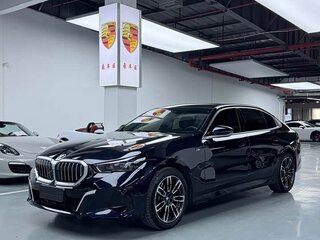 2025 BMW 5 серии Long 525Li VIII (G60/G61/G68), чёрный, 5900757 рублей, вид 1
