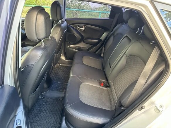 2011 Hyundai ix35 I, серый, 1135000 рублей - вид 12