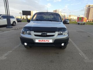 2009 Chevrolet Niva I, серебристый, 399000 рублей, вид 2