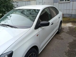 2013 Volkswagen Polo V, белый, 650000 рублей, вид 2
