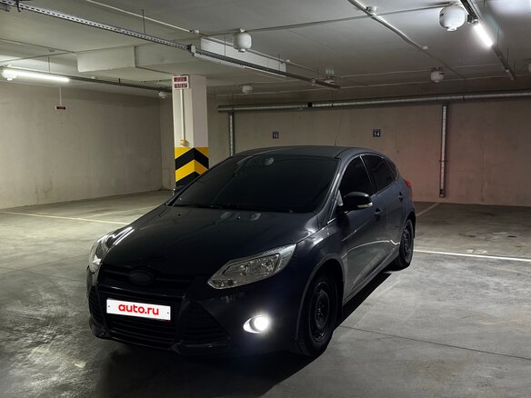 2011 Ford Focus III, серый, 589000 рублей