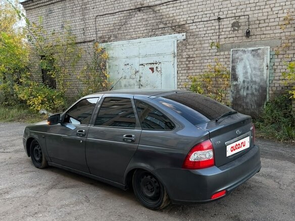 2013 Lada (ВАЗ) Priora I Рестайлинг, серебристый, 325000 рублей - вид 4