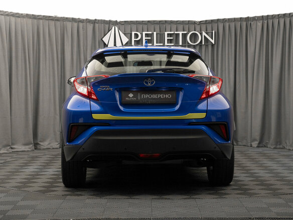 2018 Toyota C-HR I, синий, 2420000 рублей - вид 5