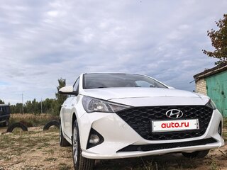 2020 Hyundai Solaris II Рестайлинг, белый, 1380000 рублей, вид 2