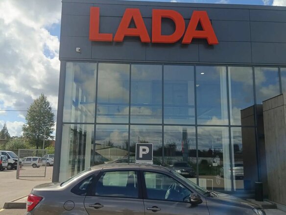 2026 Lada (ВАЗ) Granta I Рестайлинг, коричневый, 1088000 рублей - вид 4