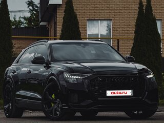 2018 Audi Q8 55 TFSI I (4M), серый, 6200000 рублей, вид 3