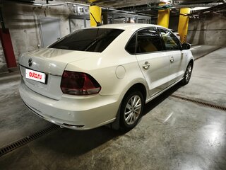 2017 Volkswagen Polo V Рестайлинг, белый, 1130000 рублей, вид 5