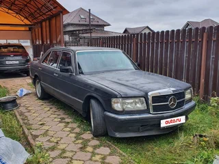 1986 Mercedes-Benz S-Класс 260 II (W126) Рестайлинг, чёрный, 700000 рублей, вид 1