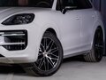 2026 Porsche Cayenne III Рестайлинг, серый - вид 1