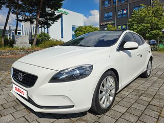 2015 Volvo V40 II, белый, 1115010 рублей, вид 1