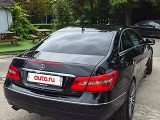2010 Mercedes-Benz E-Класс 250 5G-Tronic IV (W212, S212, C207), чёрный, 1750000 рублей, вид 4