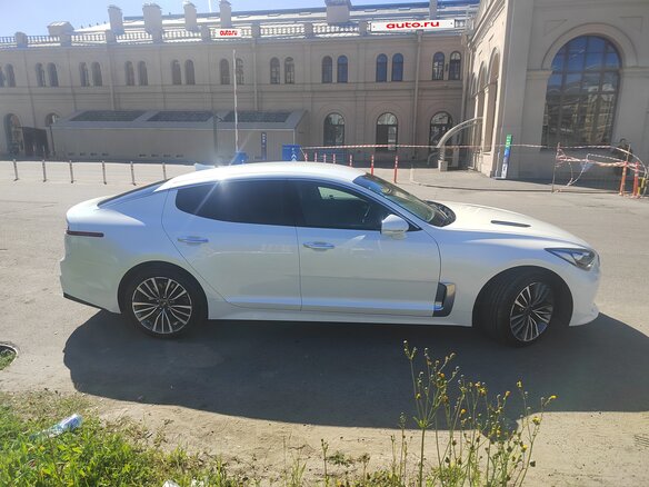 2019 Kia Stinger I, белый - вид 4
